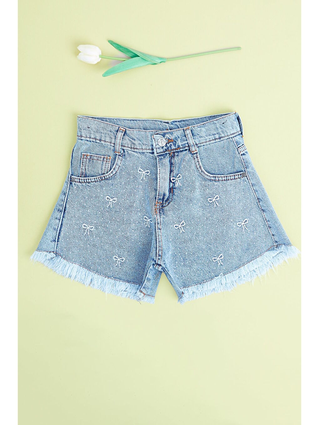 Mavi Taşlı Fiyonk Nakışlı Beli Ayarlanabilir Kız Çocuk Şort