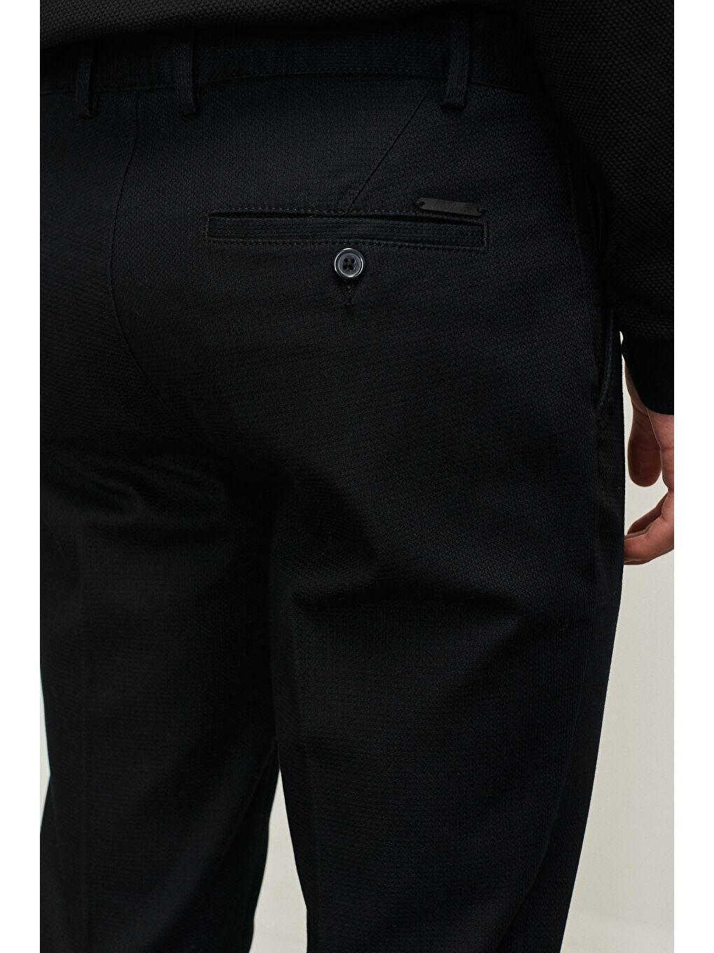 Erkek Siyah Slim Fit Dar Kesim Armürlü Esnek Casual Pantolon-3