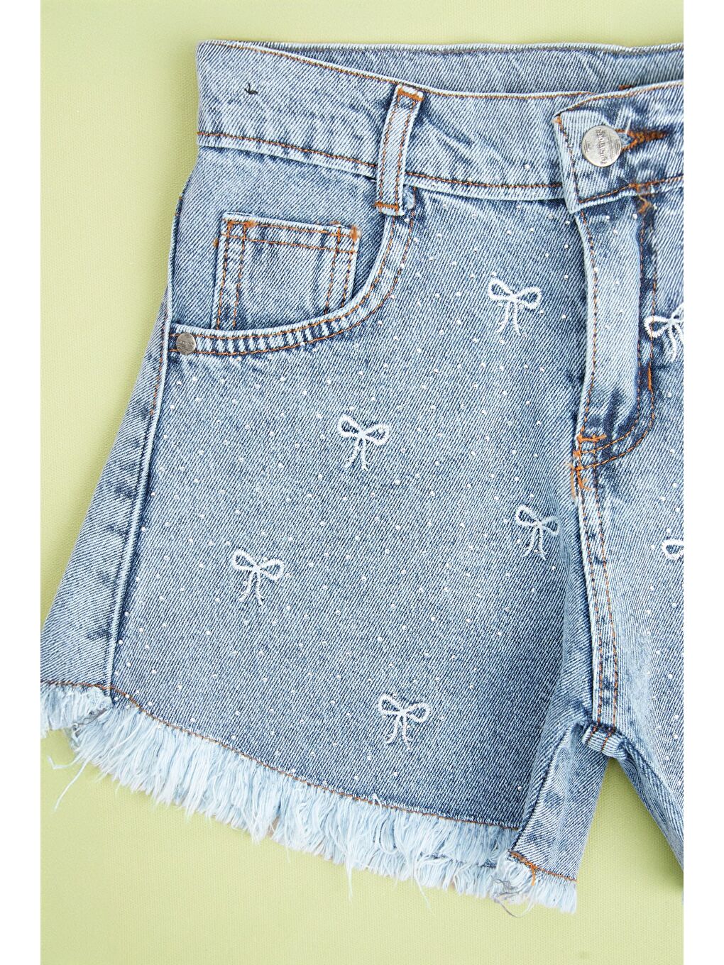 Mavi Taşlı Fiyonk Nakışlı Beli Ayarlanabilir Kız Çocuk Şort-1
