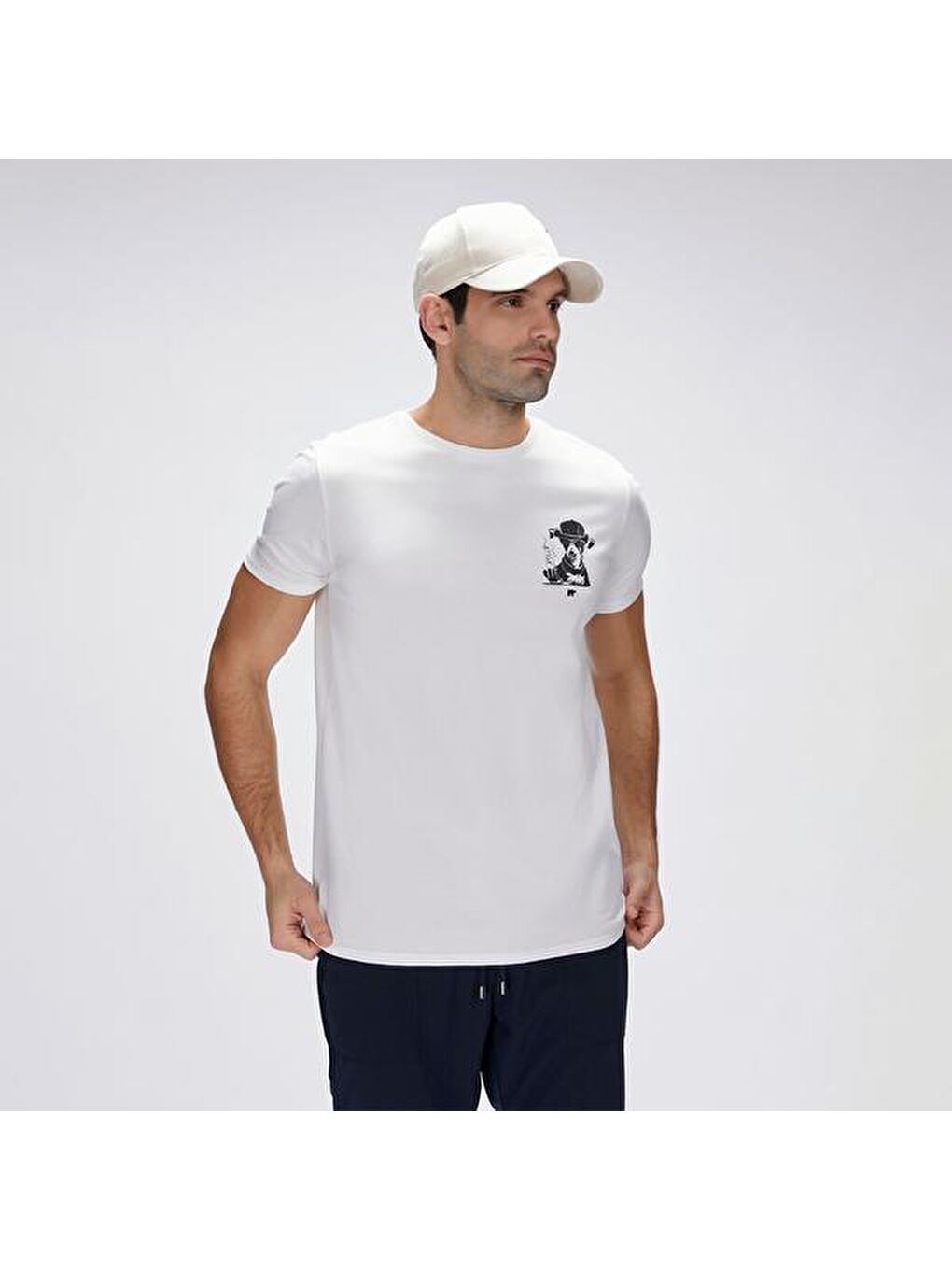 Duggie Erkek Beyaz Yuvarlak Yaka Tişört-2