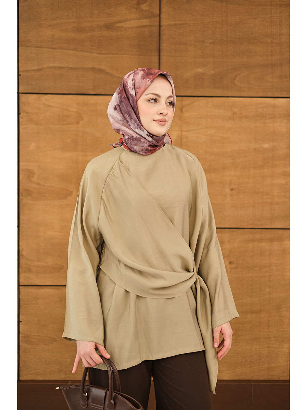Bej Kadın Şal Detay Yandan Bağlamalı Bluz Vizon-2