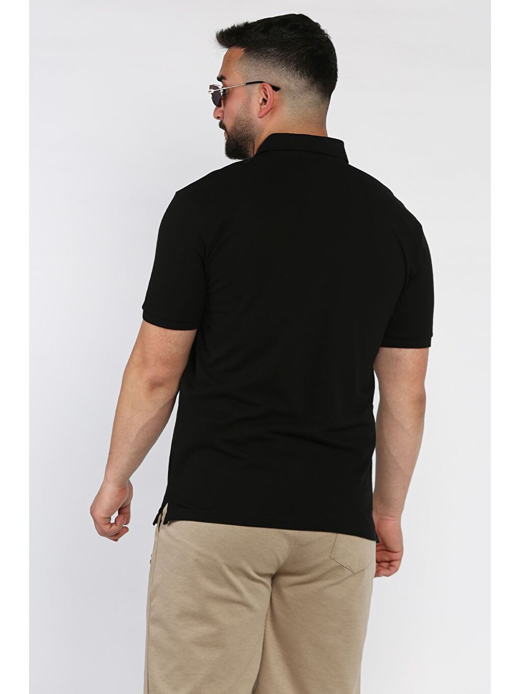 Siyah Erkek Polo Yaka Yarım Düğmeli Tişört-2