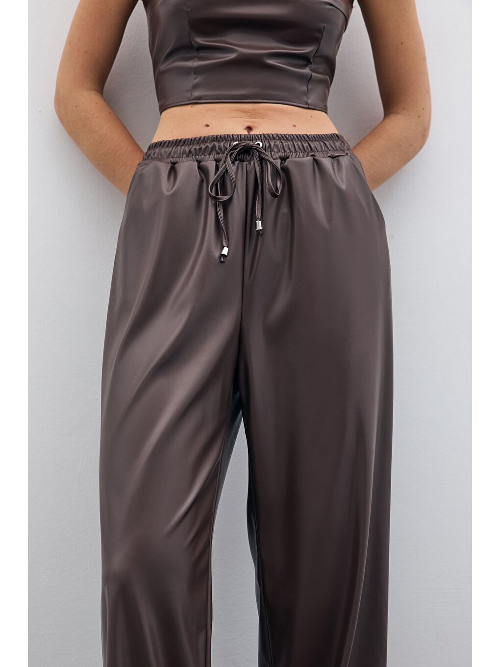 Kahverengi Salaş Deri Pantolon - Koyu Kahve-5