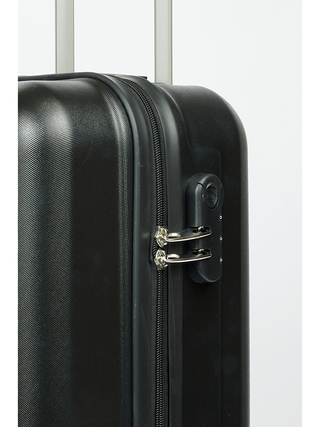 Erkek Siyah Küçük Boy Valiz-4