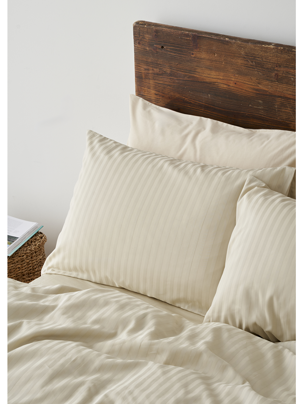 Premium Lyocell Çift Kişilik Nevresim Seti Bej (200x220 cm)-1