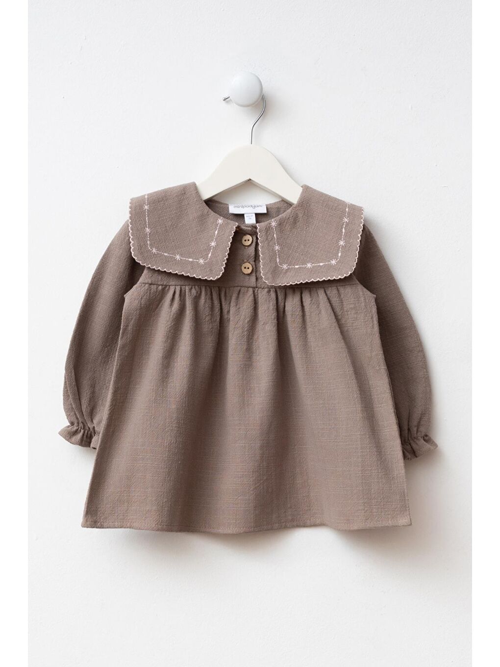 Kız Çocuk Pamuklu Adaçayı Kahverengi Nakışlı Yaka Elbise Takım - Çantalı-1