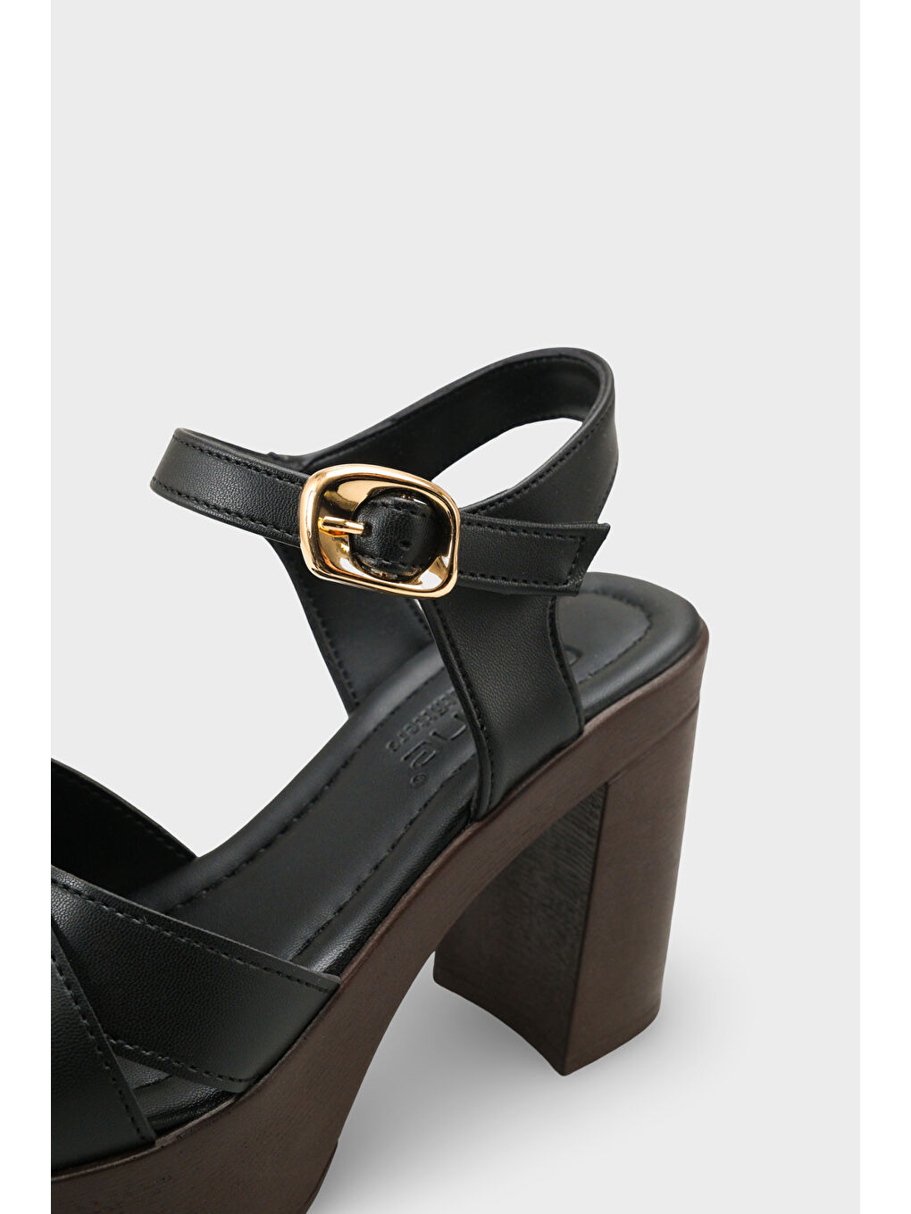 Siyah Sheilah Platform Çapraz Bantlı Bilekten Bantlı Kadın Topuklu Ayakkabı-2