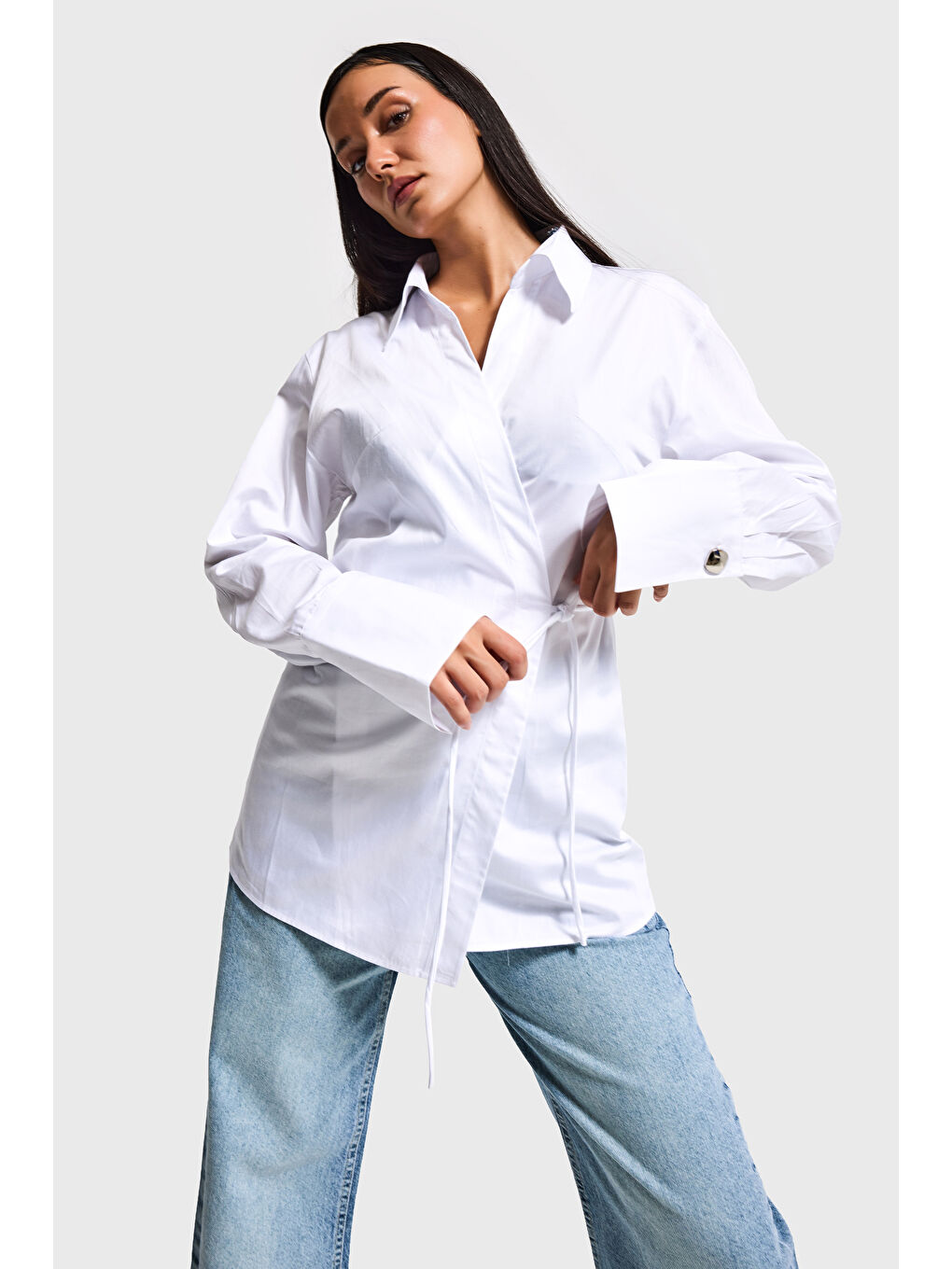 Kadın Beyaz Kimona Stil Bağlamalı Tasarım Gömlek