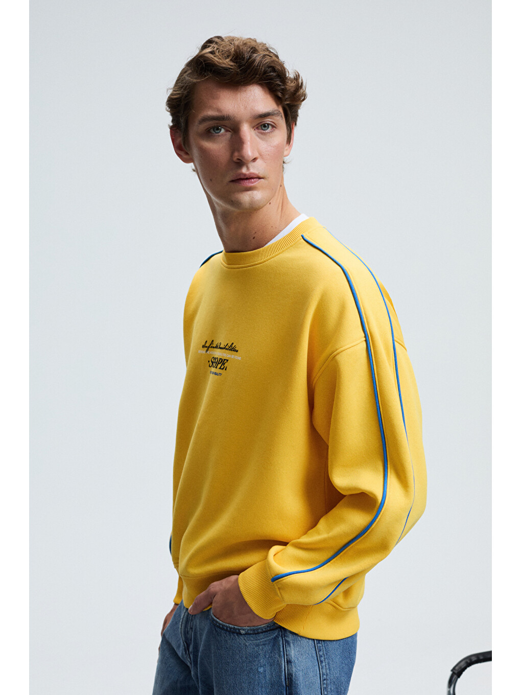 Leıf Erkek Kolları Biyeli Önü Baskılı Yuvarlak Yaka Oversize Sarı Sweatshirt-5