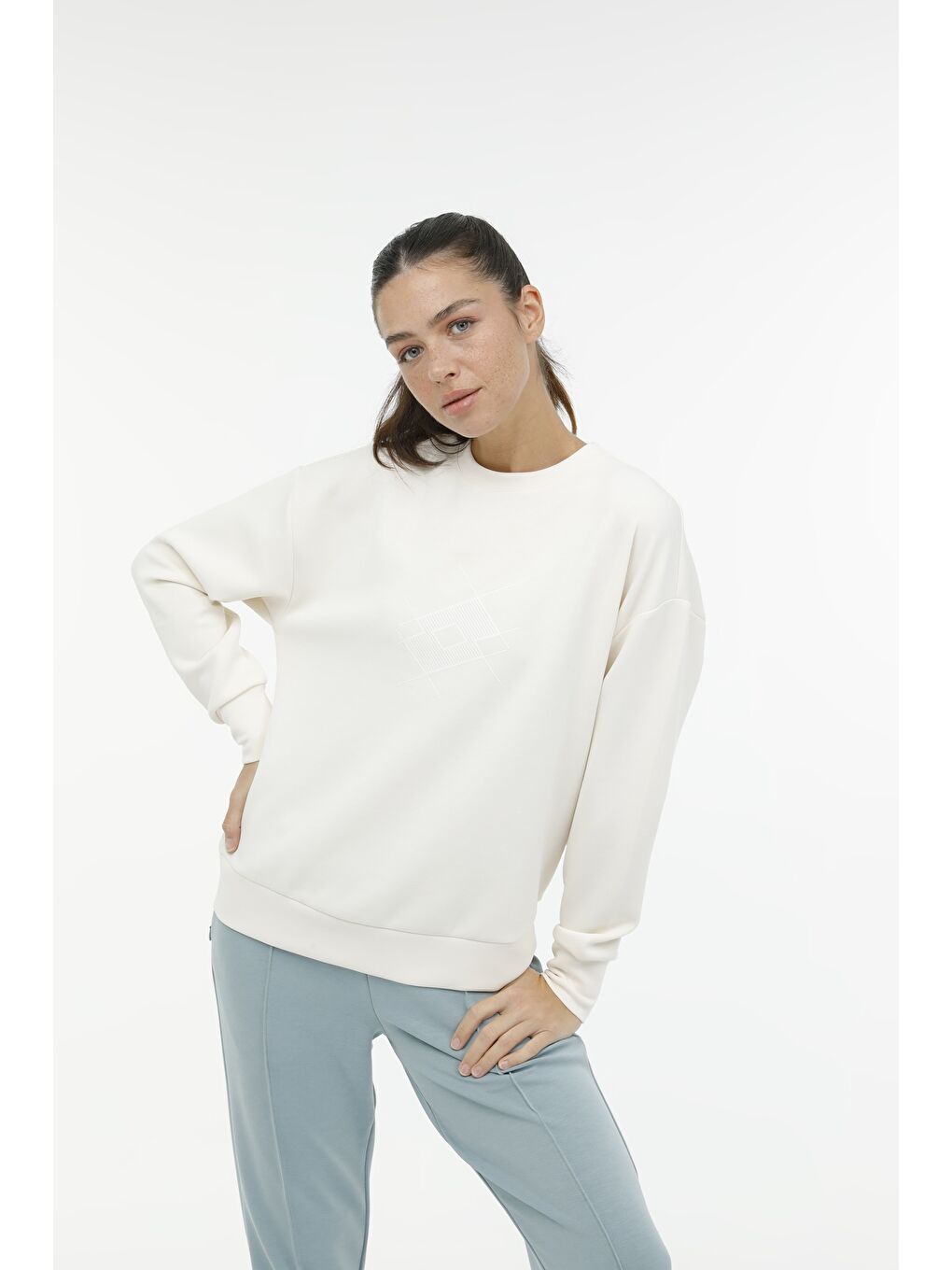 LOTTO Beyaz WL 14-2206007-B U TSH 3FX KIRIK BEYAZ Kadın Sweatshirt