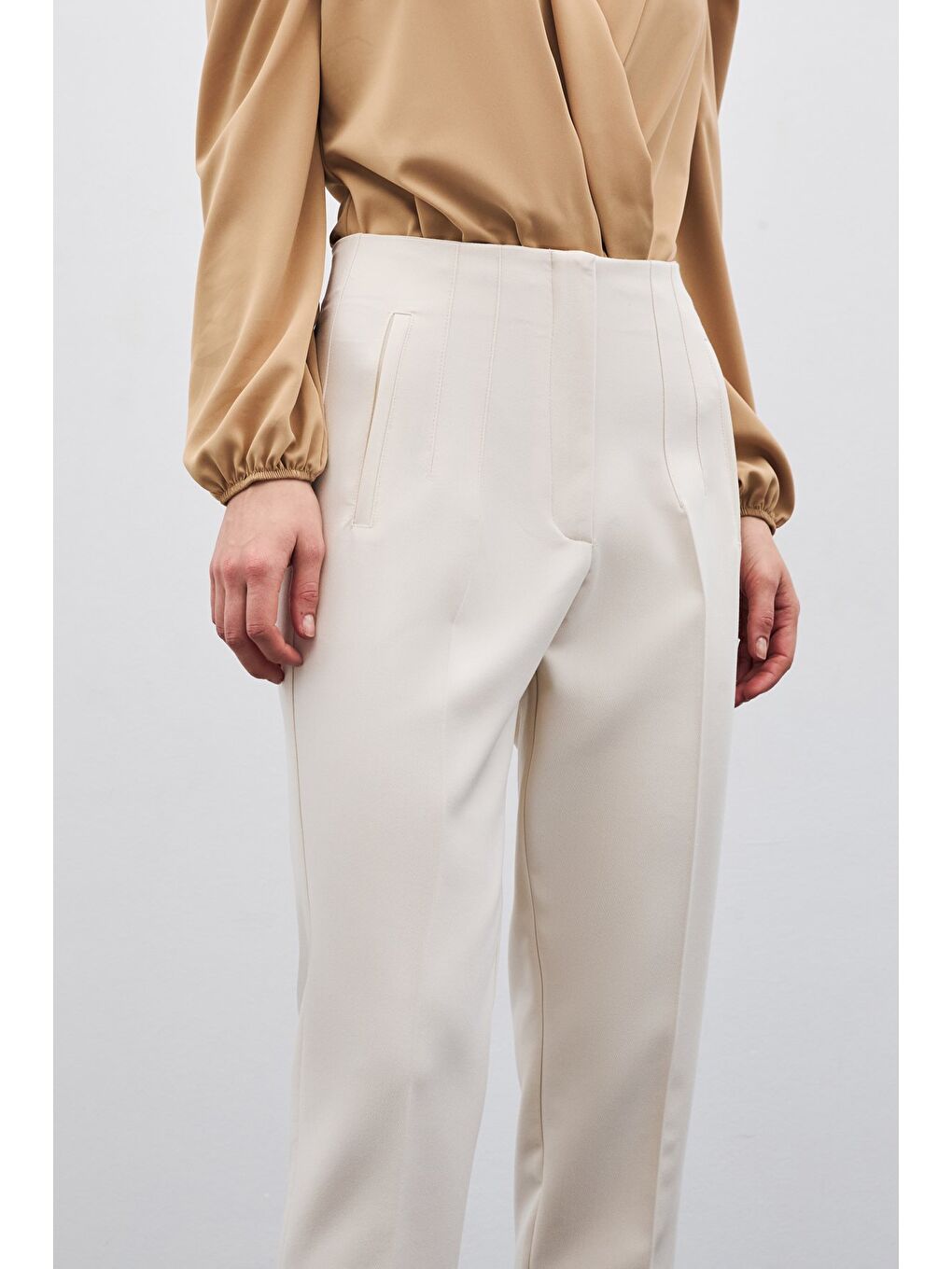 Yüksek Bel Pensli Pantolon - Bej-3