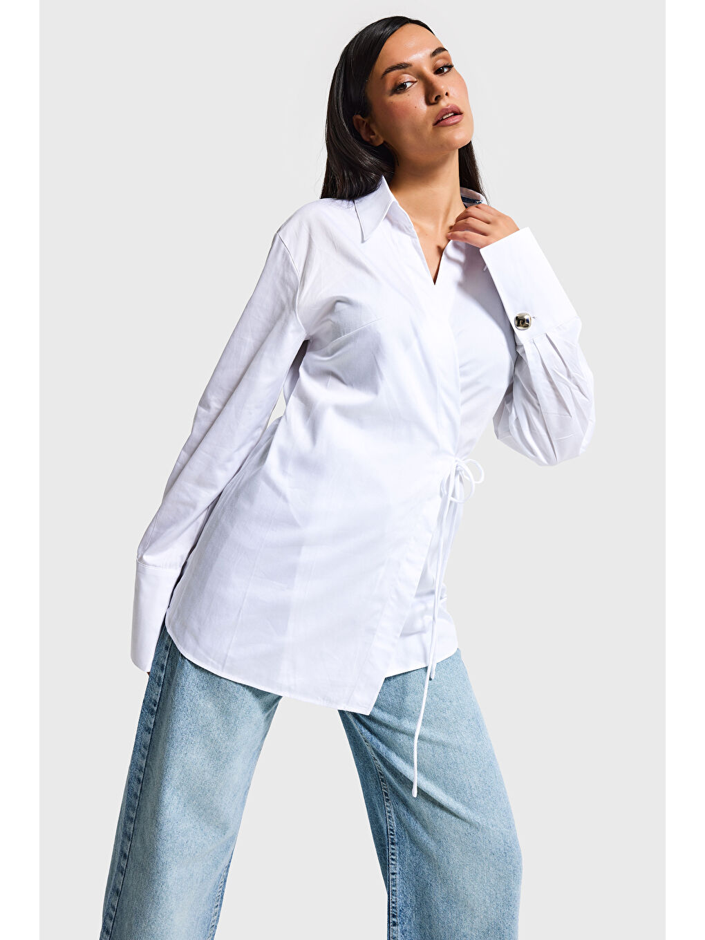 Kadın Beyaz Kimona Stil Bağlamalı Tasarım Gömlek-4