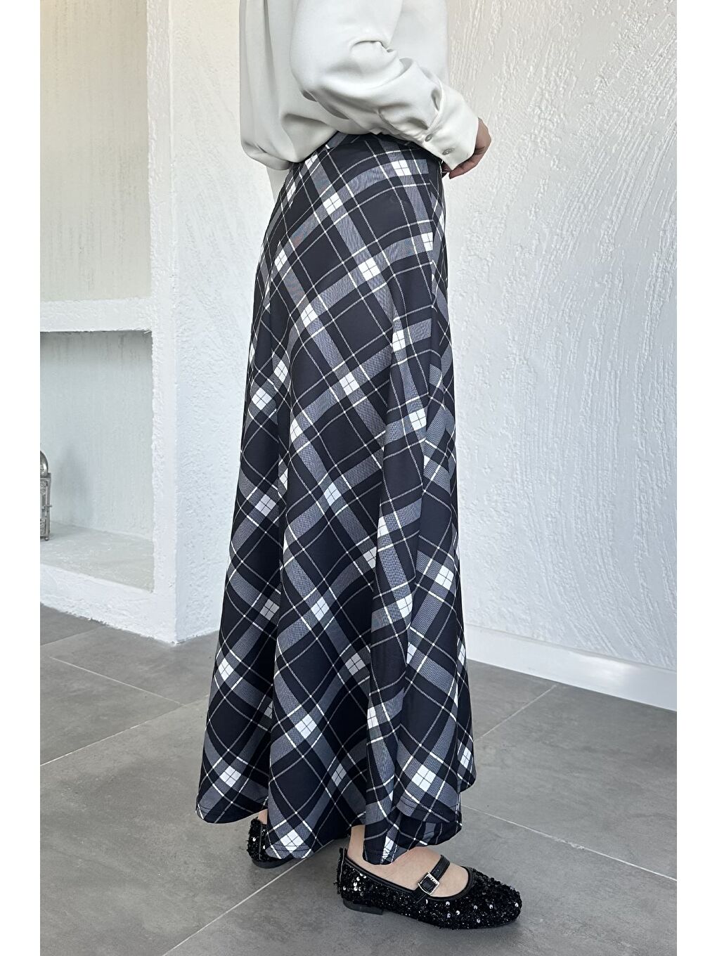 Siyah Kadın Ekoseli Bağlamalı Tesettür Etek-7