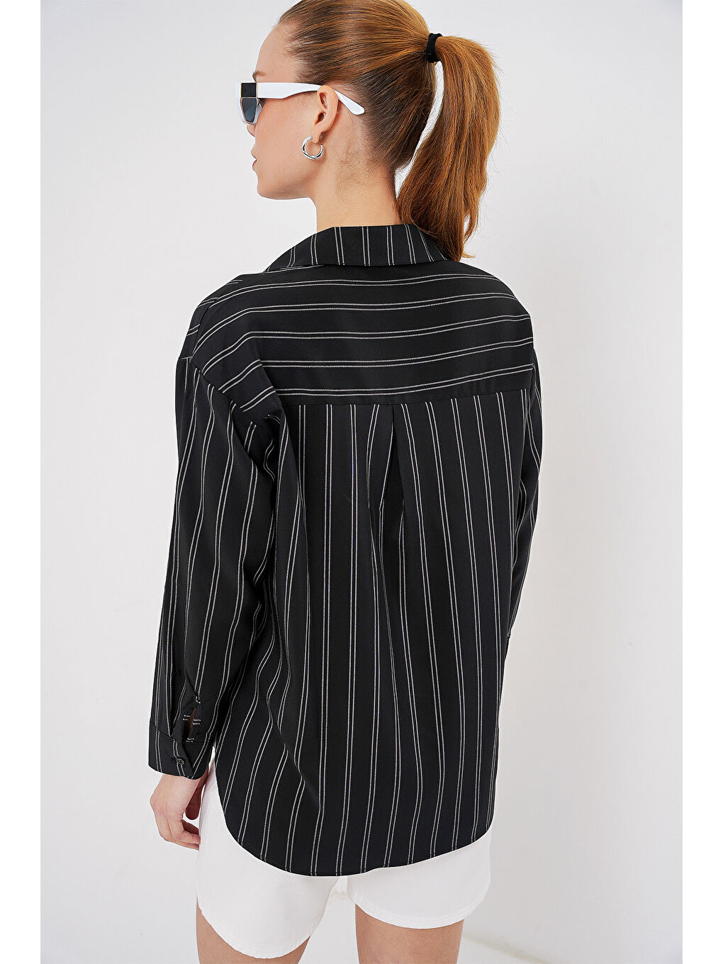 20143 Cepli Oversize Gömlek - Siyah-5