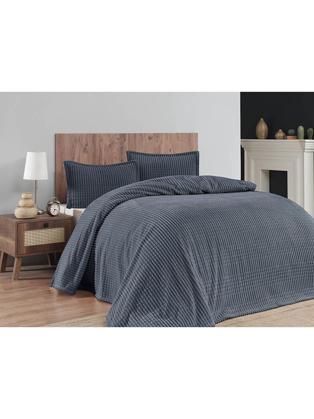 Mavi Modern Line 3 Parça Çift Kişilik Battaniye Seti Kutulu 220x240 OMerinos Modern Line 3 Parça