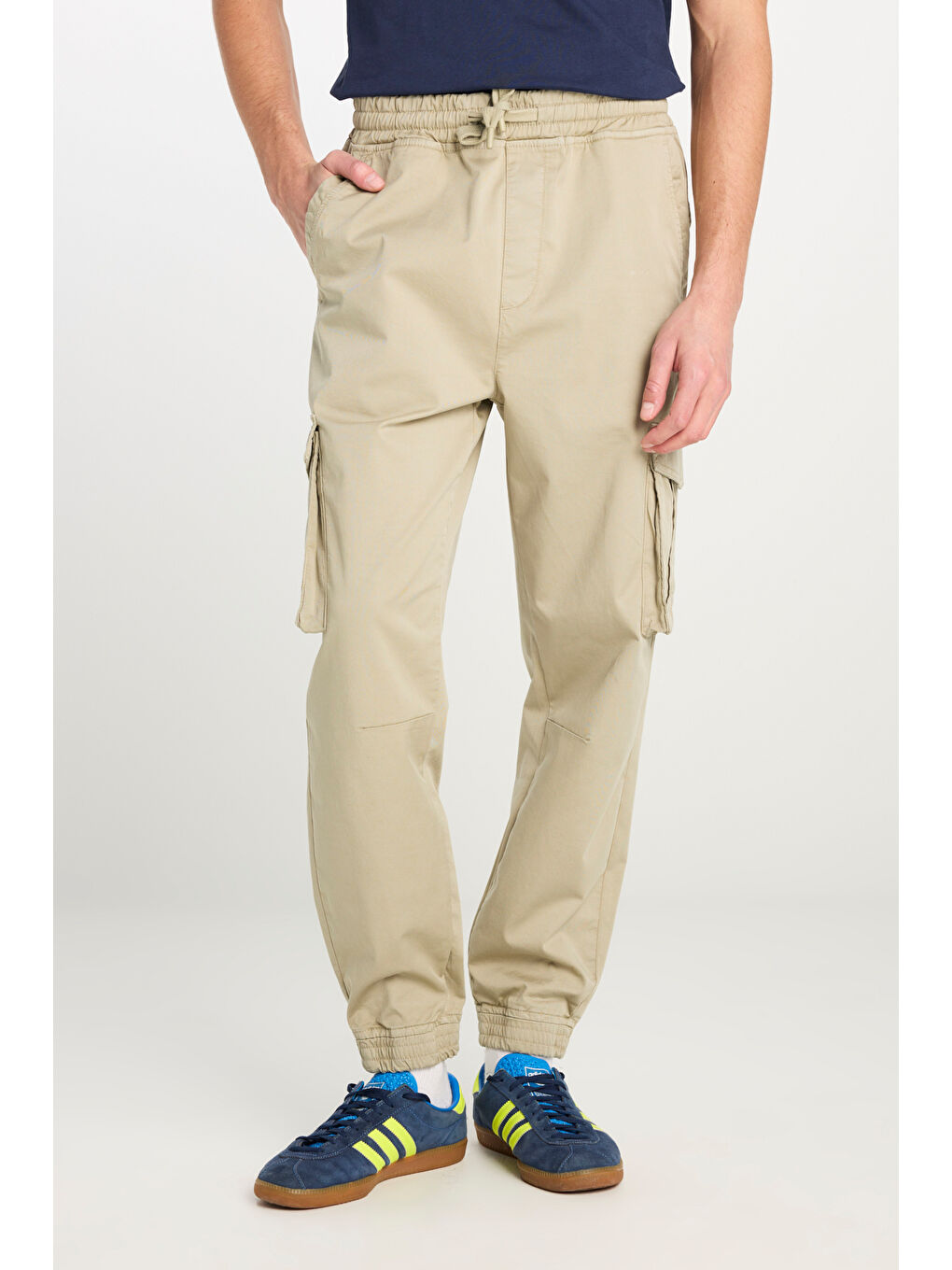 Bej Regular Fit Normal Kesim Ribanalı Paça Kargo Cepli Haki Jogger Pantolon-2