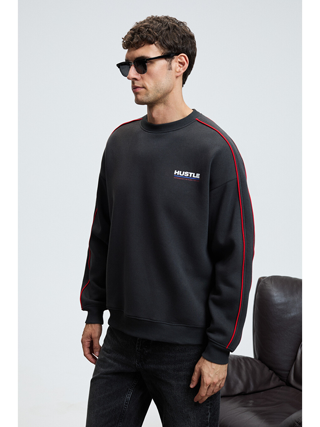 Leıf Erkek Kolları Biyeli Önü Baskılı Yuvarlak Yaka Oversize Antrasit Sweatshirt-4
