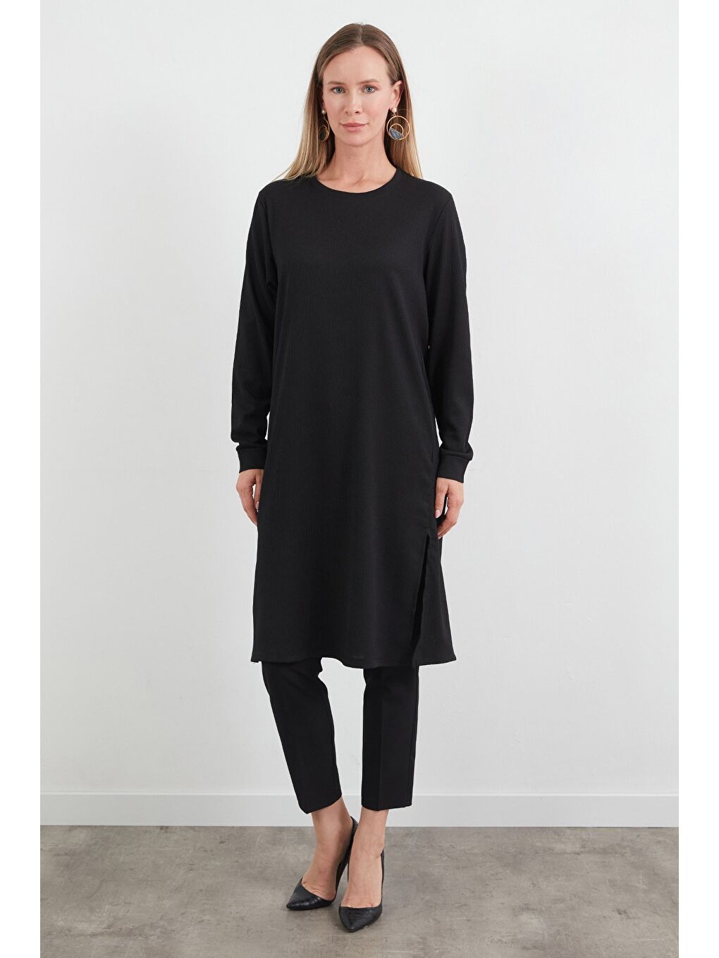 Siyah Fullamodest Basic Yanları Yırtmaçlı Tunik