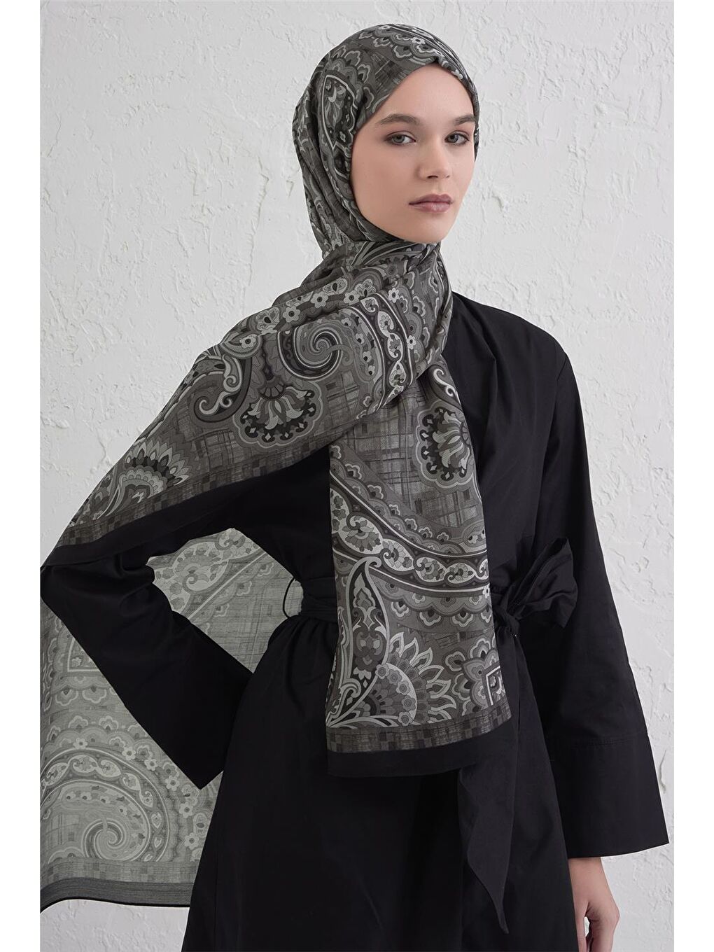 Gri Yün İpek Harmony Şal 327 81-1