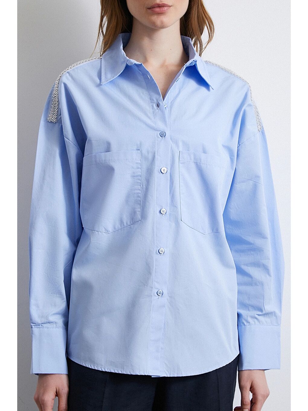 Omuzda Boncuk Detaylı  Oversize Gömlek Mavi-3
