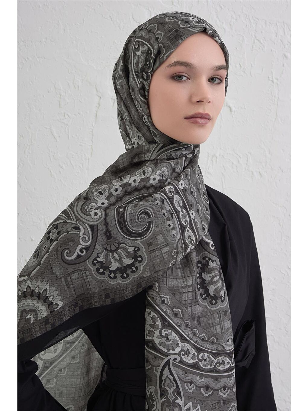 Gri Yün İpek Harmony Şal 327 81-3