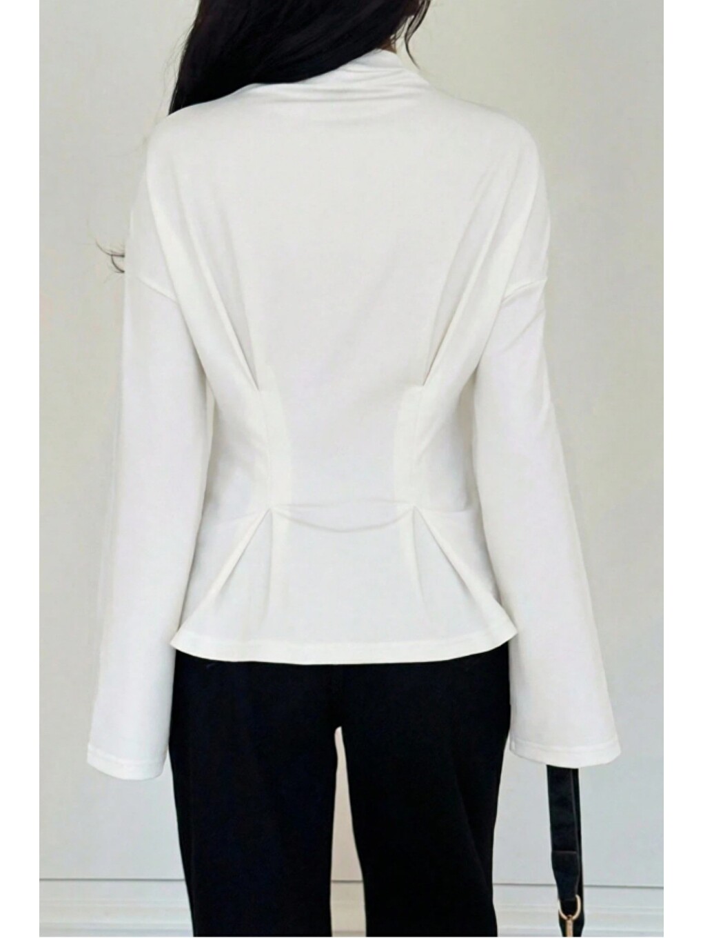 Beyaz Kadın Pilet Bel Oturtmalı Peplum Detaylı Uzun Kollu Bluz-3
