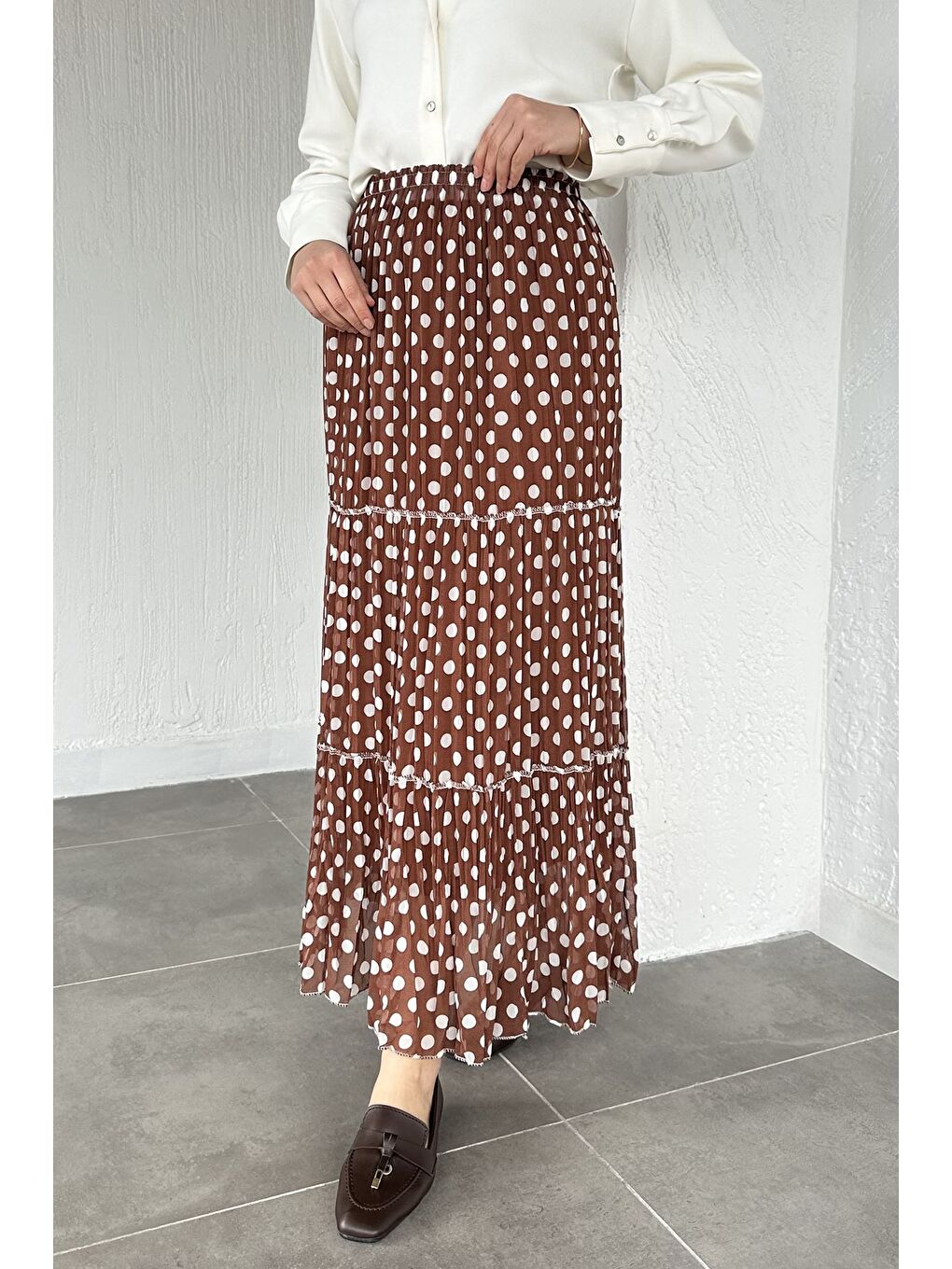 Kahverengi Bel Lastikli Desenli Şifon Tesettür Etek-3