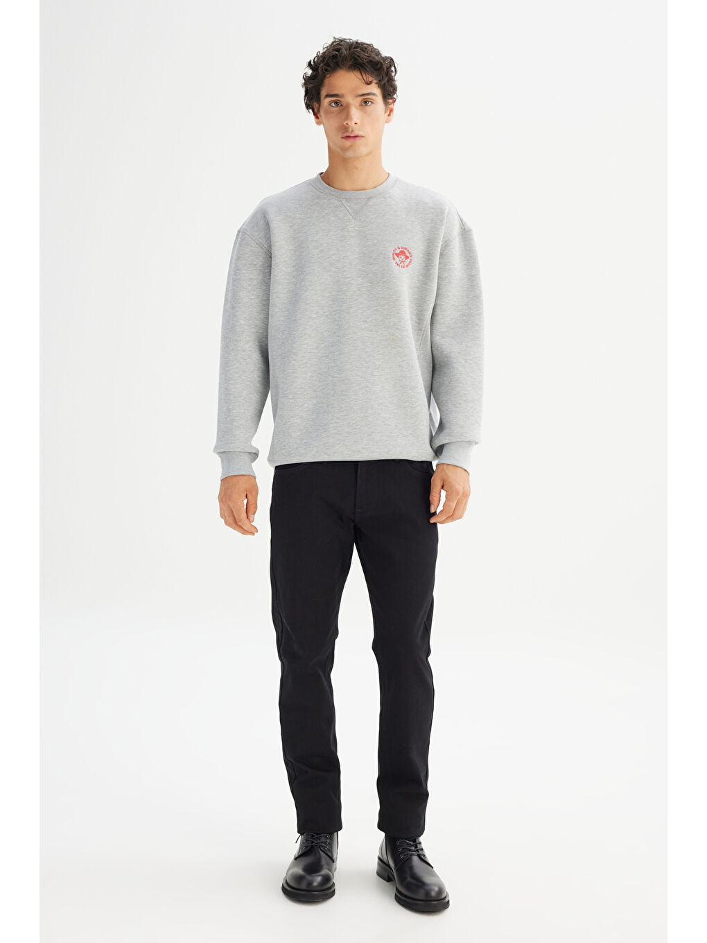 Gri Pamuklu İçi Polarlı Regular Fit Normal Kesim Bisiklet Yaka Baskılı Sweatshirt-1