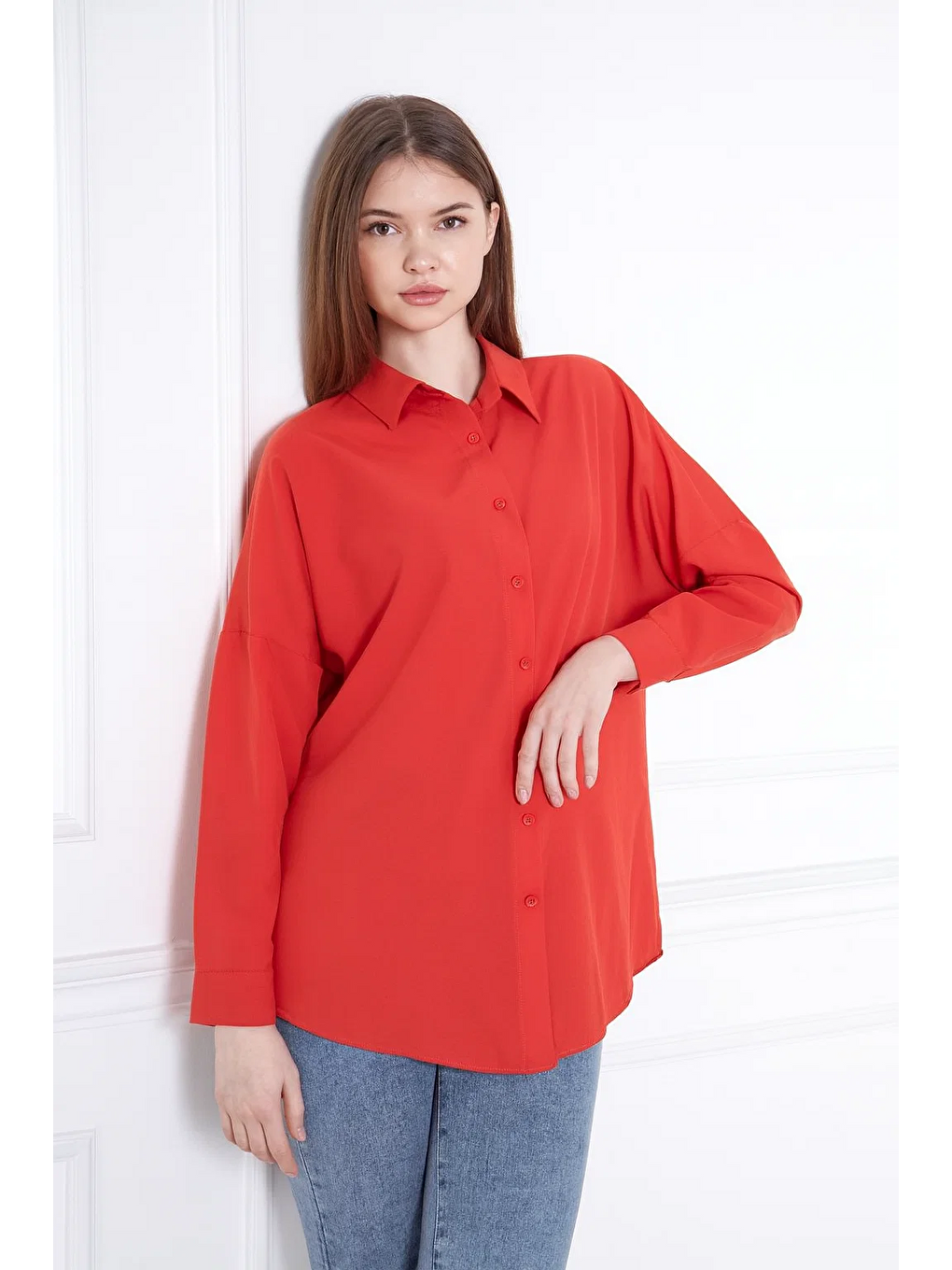 Kadın Oversize Uzun Basic Kırmızı Gömlek-4
