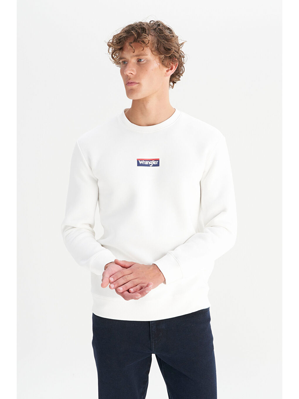 Beyaz Pamuklu Regular Fit Normal Kesim Bisiklet Yaka Logo Detaylı Sweatshirt-2
