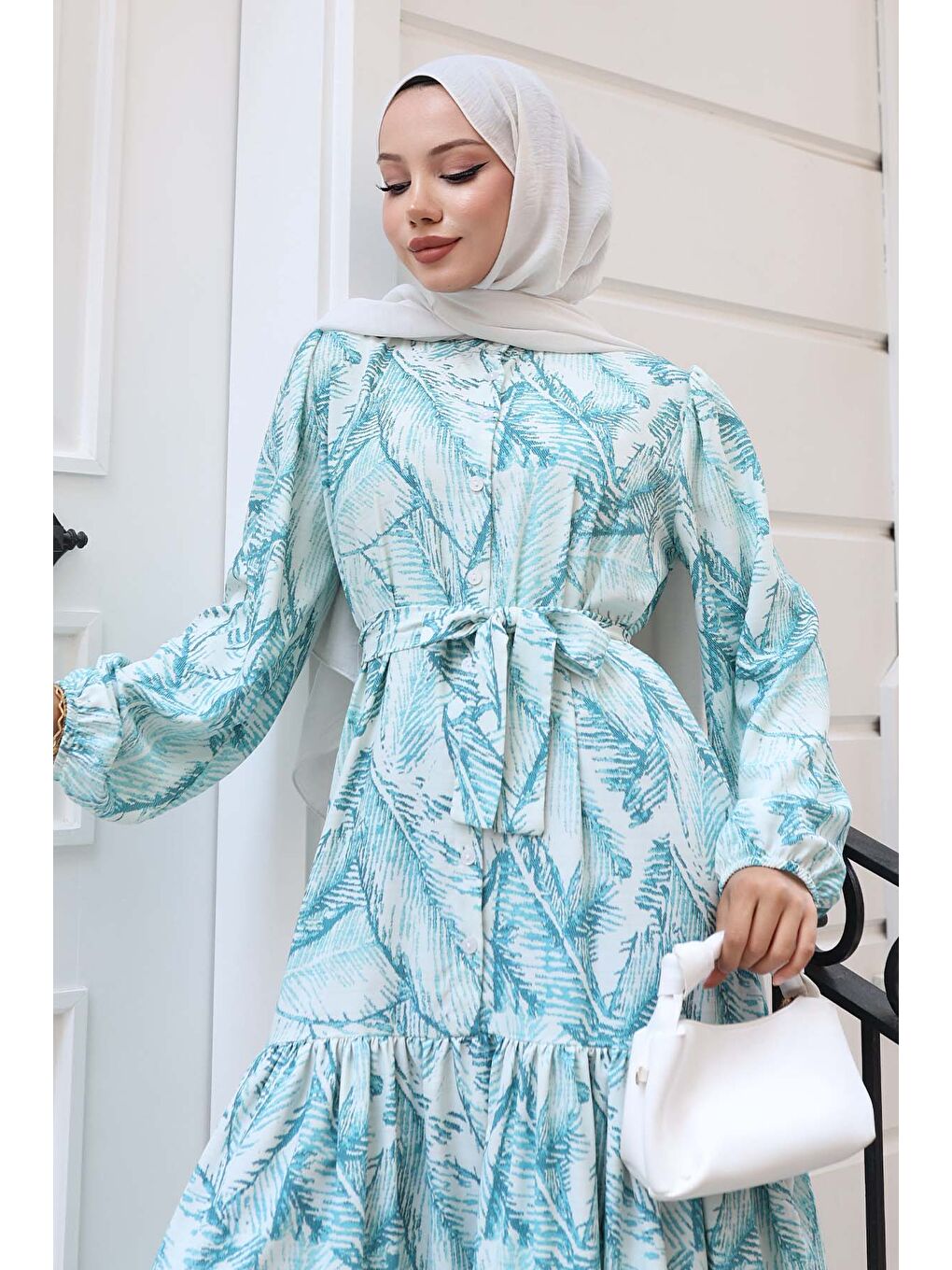 Kadın Desenli Uzun Tesettür Elbise 2586 - Yeşil-1