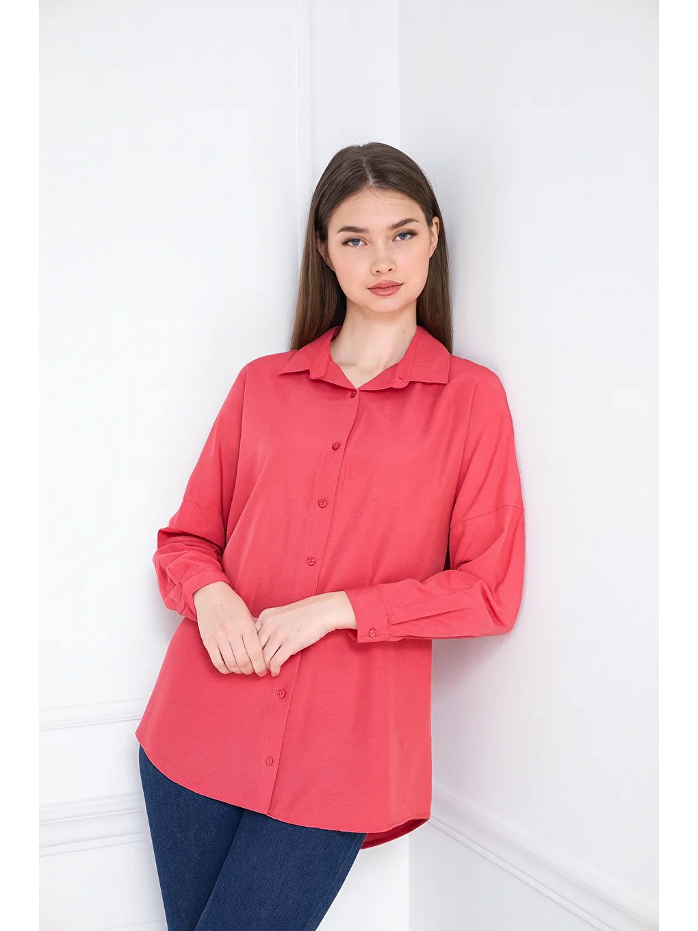 Kırmızı Kadın Oversize Uzun Basic Nar Gömlek-1