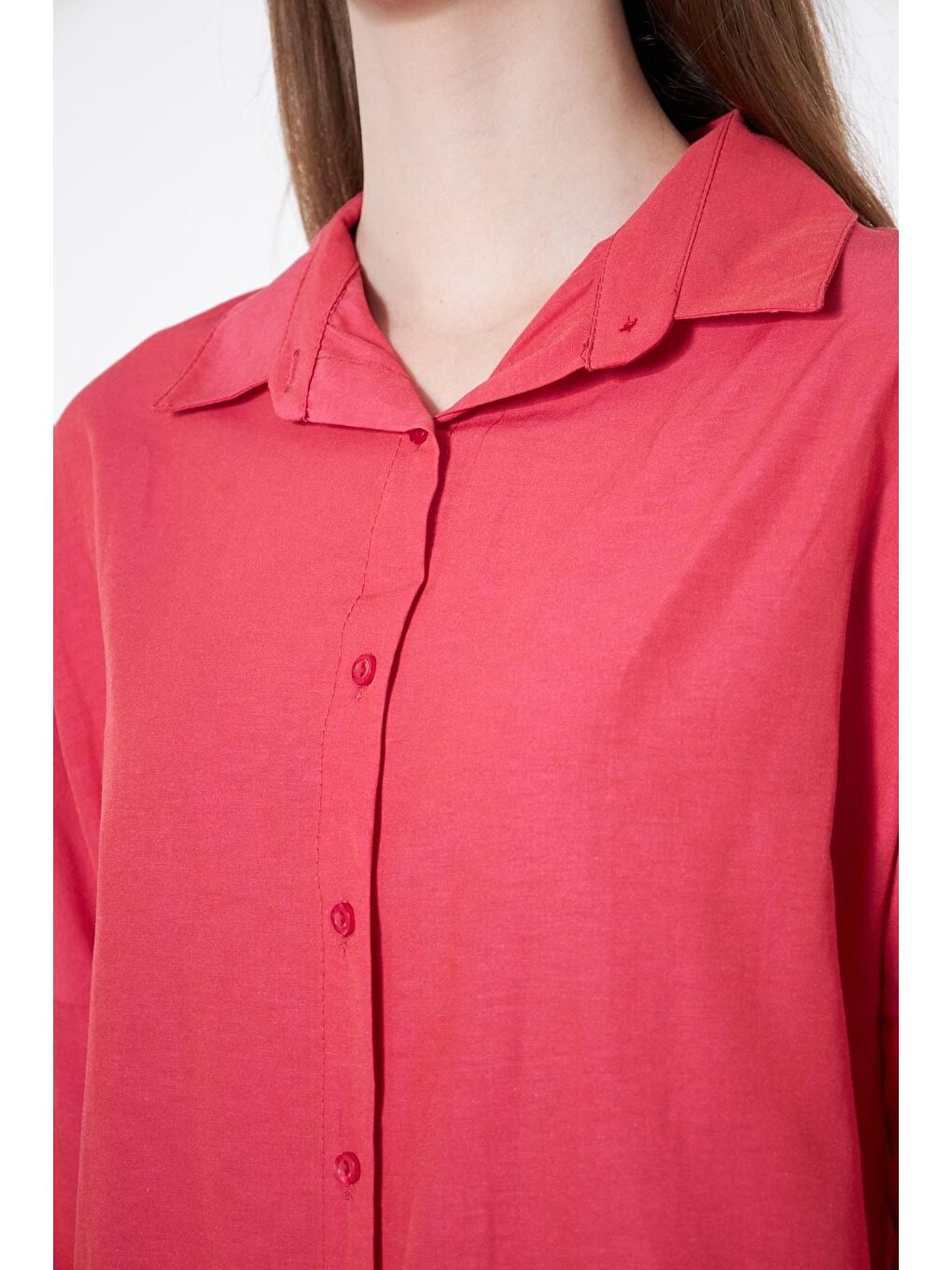 Kırmızı Kadın Oversize Uzun Basic Nar Gömlek-3