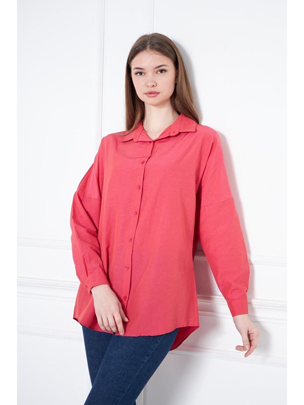 Kırmızı Kadın Oversize Uzun Basic Nar Gömlek-4