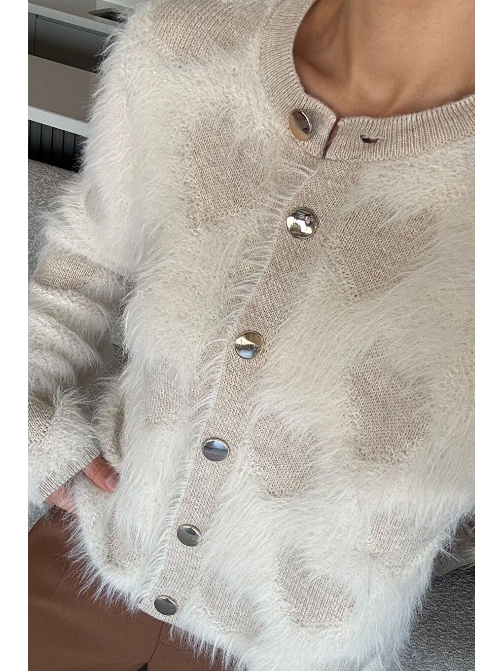 Bej Kadın Ön Düğmeli Sakallı Triko Ceket (s-m-l Uyumludur)-3