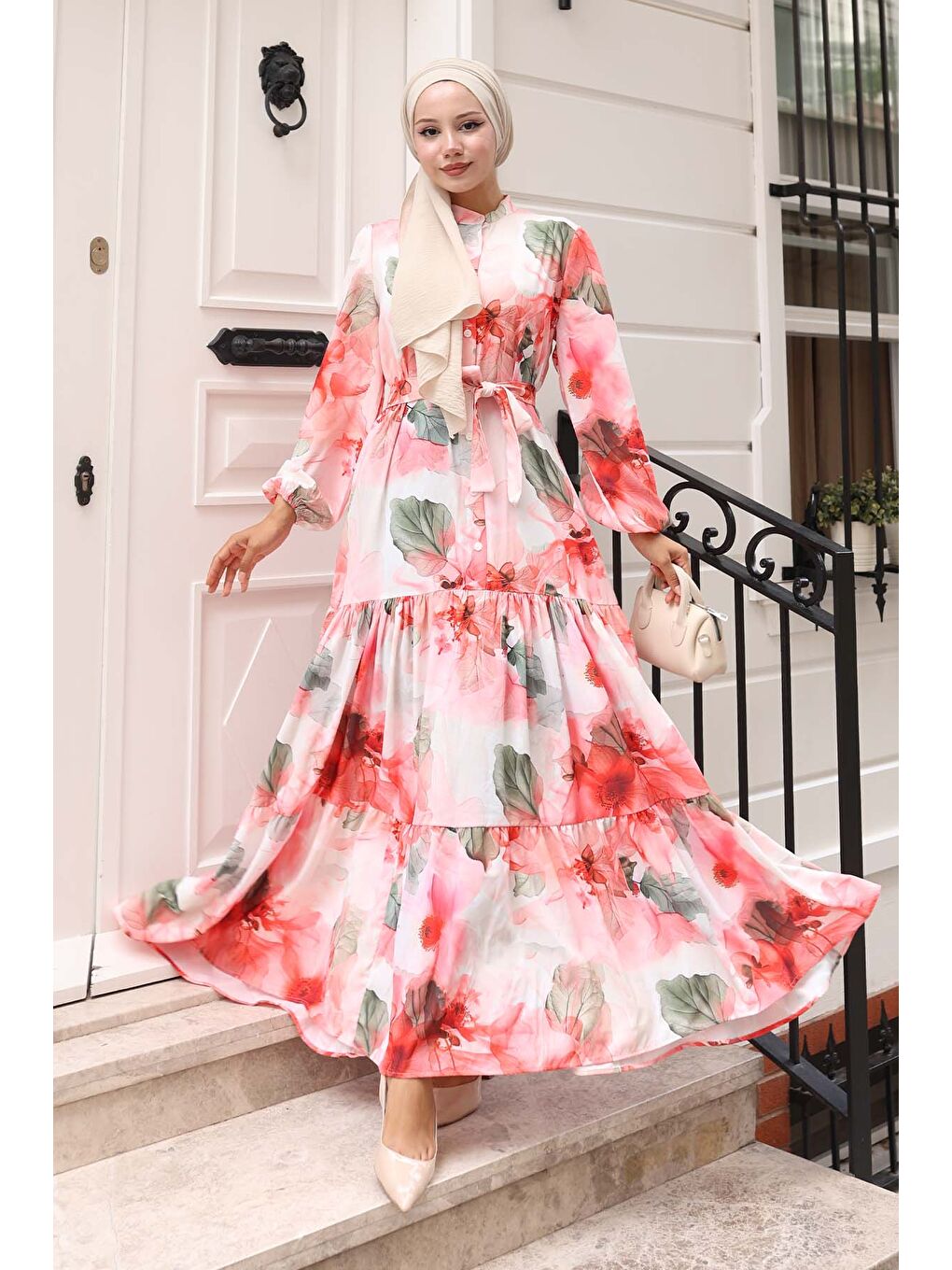 Kırmızı Kadın Desenli Uzun Tesettür Elbise 2586 - Nar