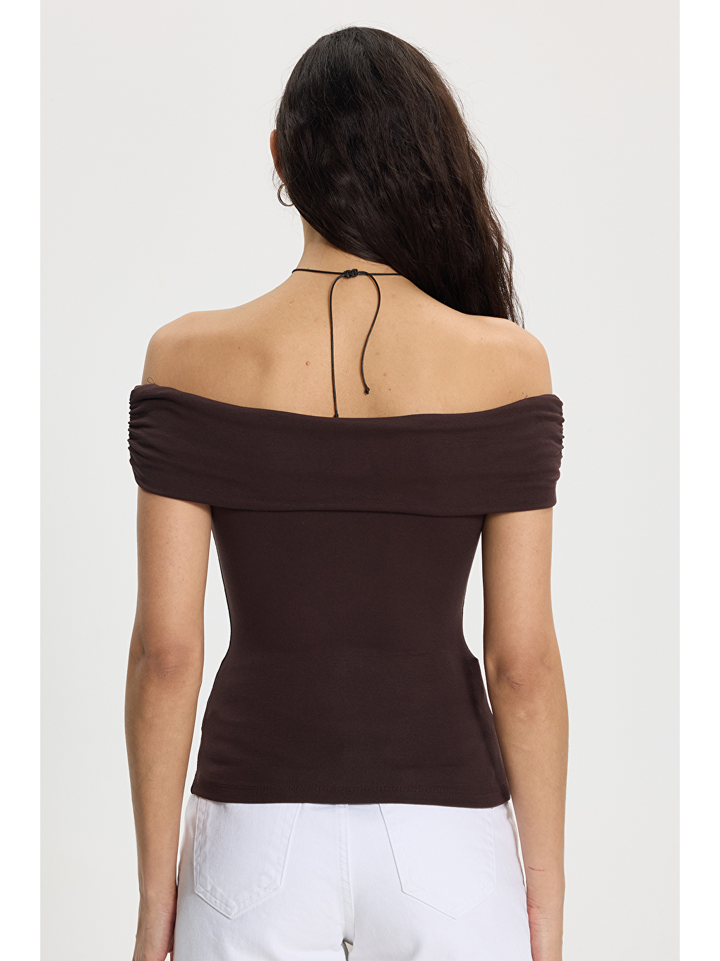 Kadın Slim Fit Dar Kesim Pamuklu Kayık Yaka Kısa Kollu Elastanlı Kahverengi Bluz-5