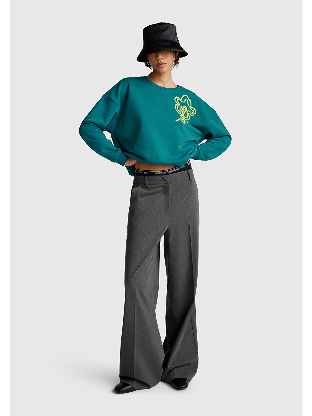 Kadın Koyu Yeşil Pamuk Karışımlı Çiçek Motifli Sweatshirt-4