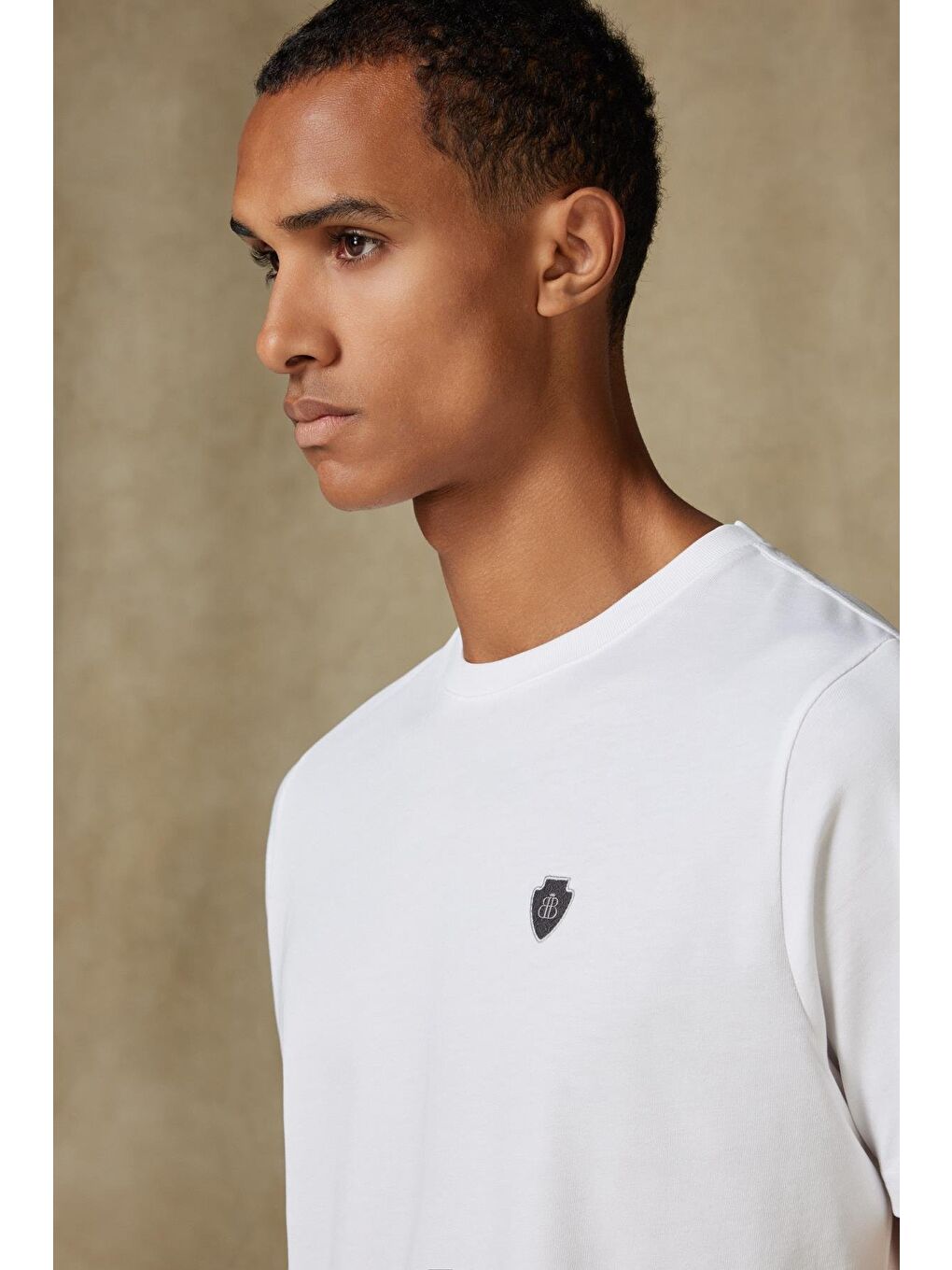 Edge Penye Pamuklu Comfort Fit Beyaz Bisiklet Yaka Erkek Düz T-Shirt-2