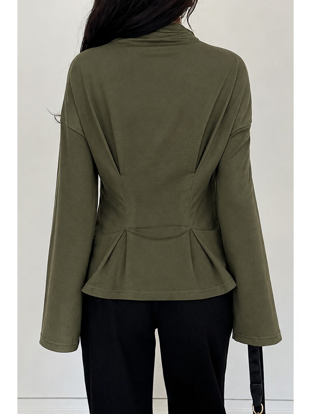 Haki Kadın Pilet Bel Oturtmalı Peplum Detaylı Uzun Kollu Bluz-1