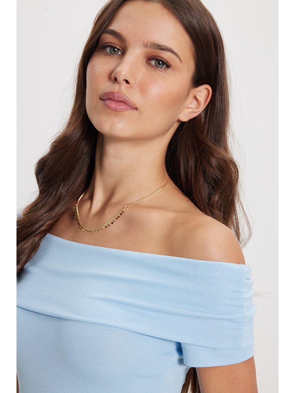 Kadın Slim Fit Dar Kesim Pamuklu Kayık Yaka Kısa Kollu Elastanlı Mavi Bluz-2