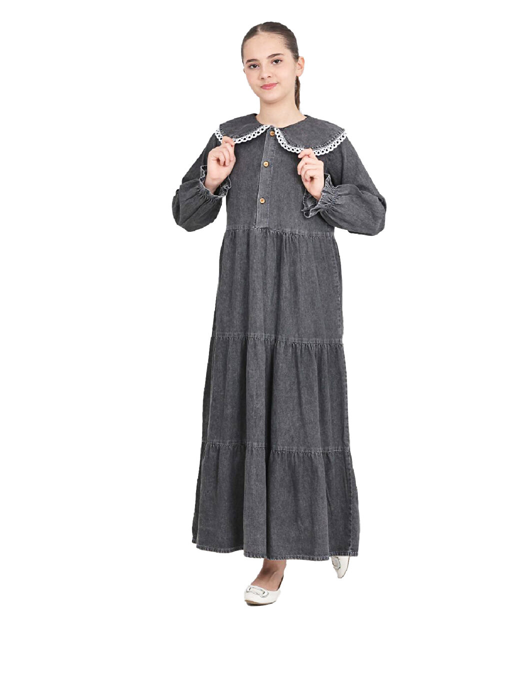 Siyah Kız Çocuk Geniş Yakalı ve Yaka Uçları Dantel Detaylı Uzun Jean Elbise 12468-2