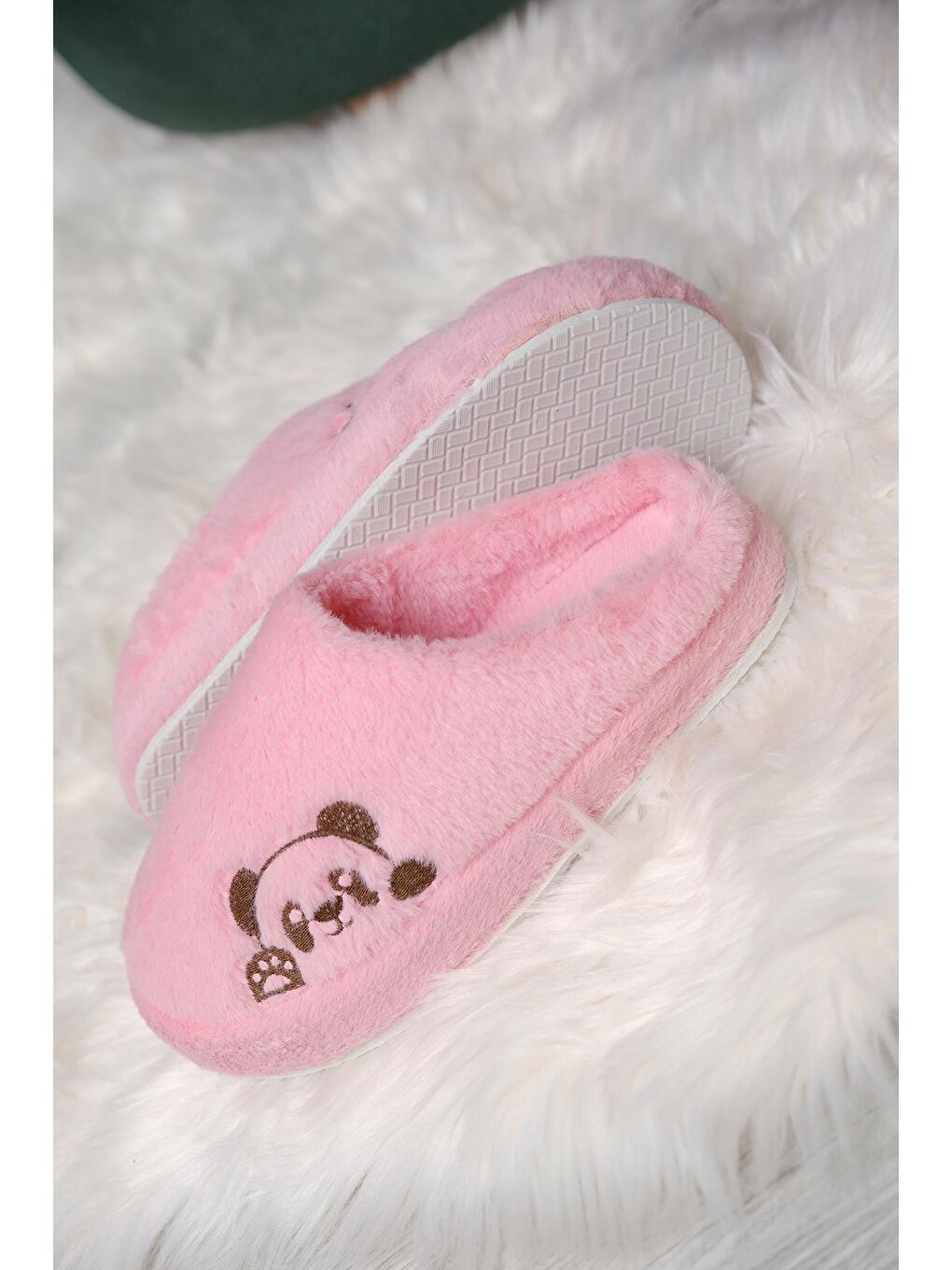 Pembe Panda Nakışlı Kadın Ev Terliği Pelüş Terlik Çeyiz ve Bohça Terliği Ses Yapmaz Kalın Taban-1
