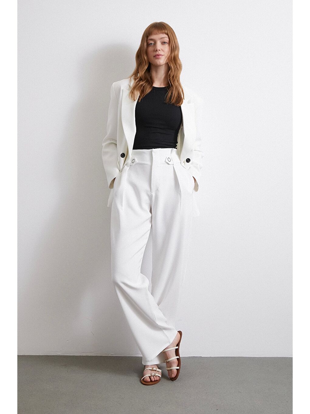 Never More Bel Detaylı Wide Leg Pantolon Ekru
