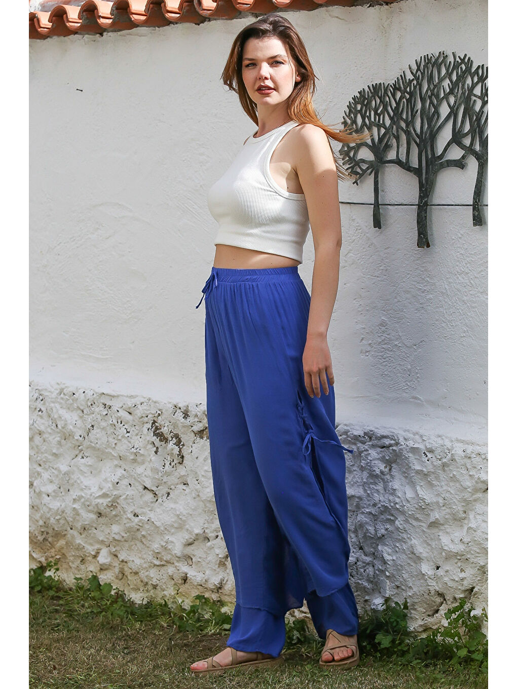 Mavi İnce Astarlı Yanları Bağlamalı Lastikli Ve Bağlamalı Bel Geniş Paça Dokuma Pantolon 110 58-4