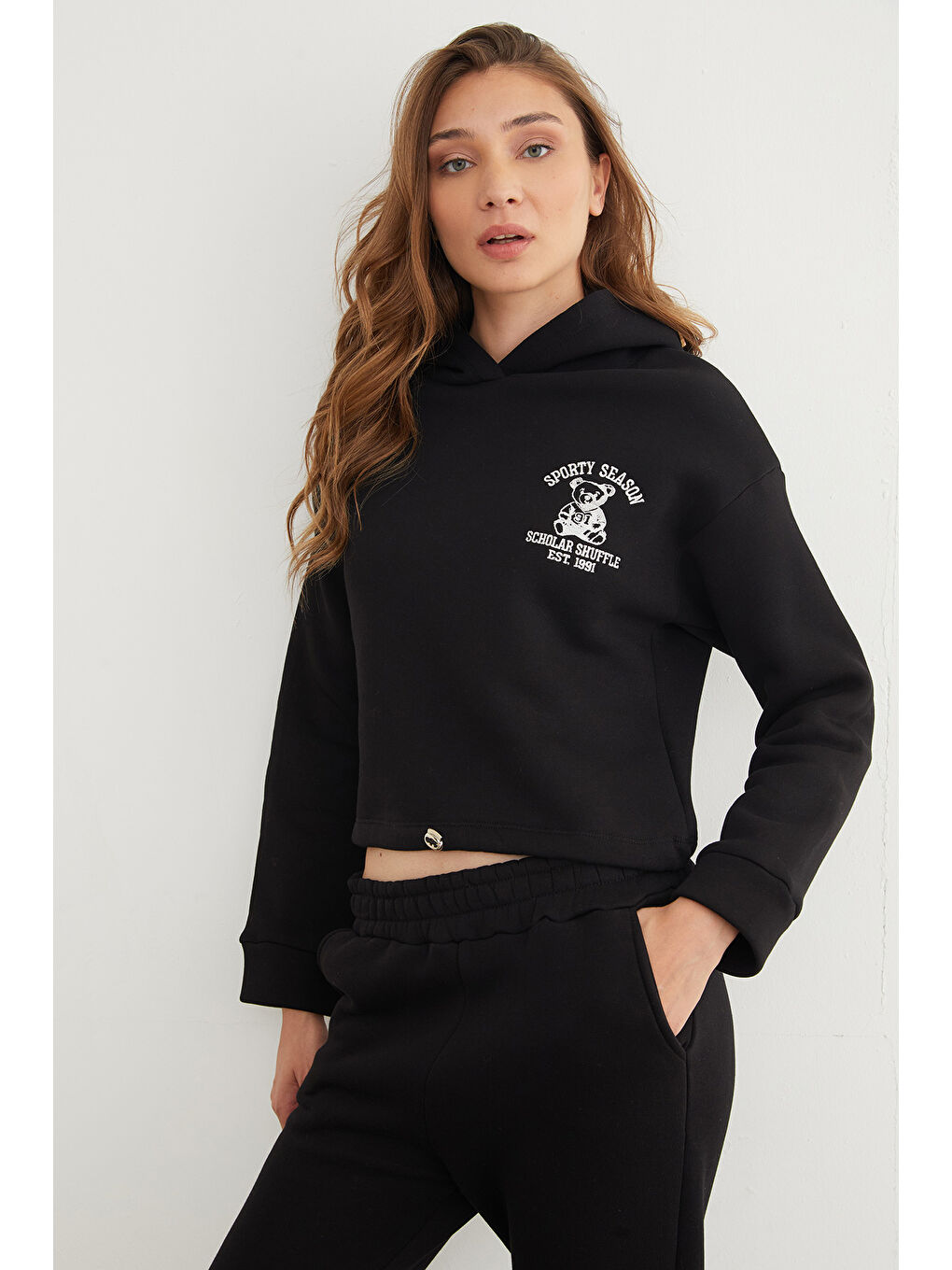 Siyah 3 İplik Ayıcık Nakışlı Kapüşonlu Jogger Takım-1