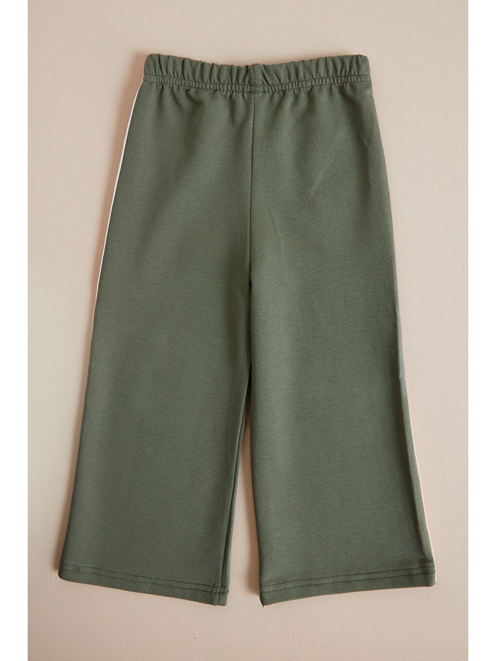 Haki Kurdele Nakışlı Bol Paça Kız Çocuk Takım-4