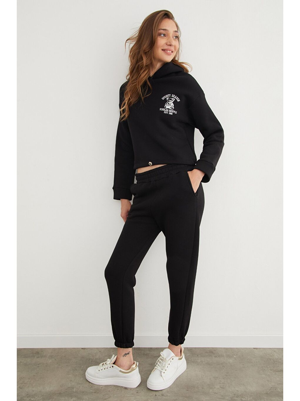 Siyah 3 İplik Ayıcık Nakışlı Kapüşonlu Jogger Takım-2