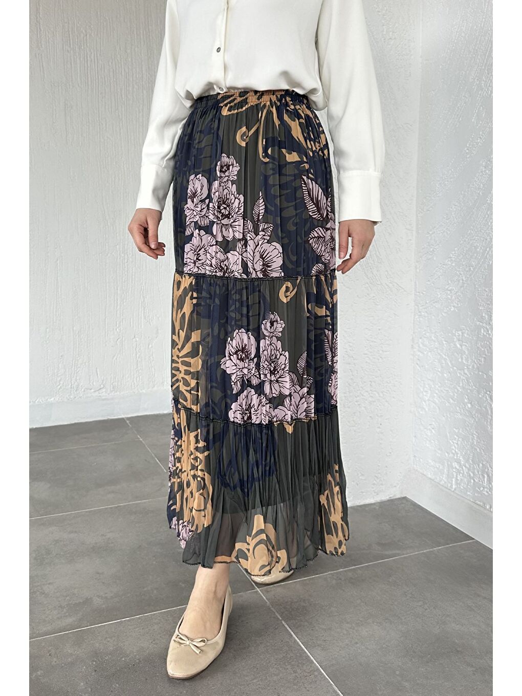 Haki Bel Lastikli Desenli Şifon Tesettür Etek-2