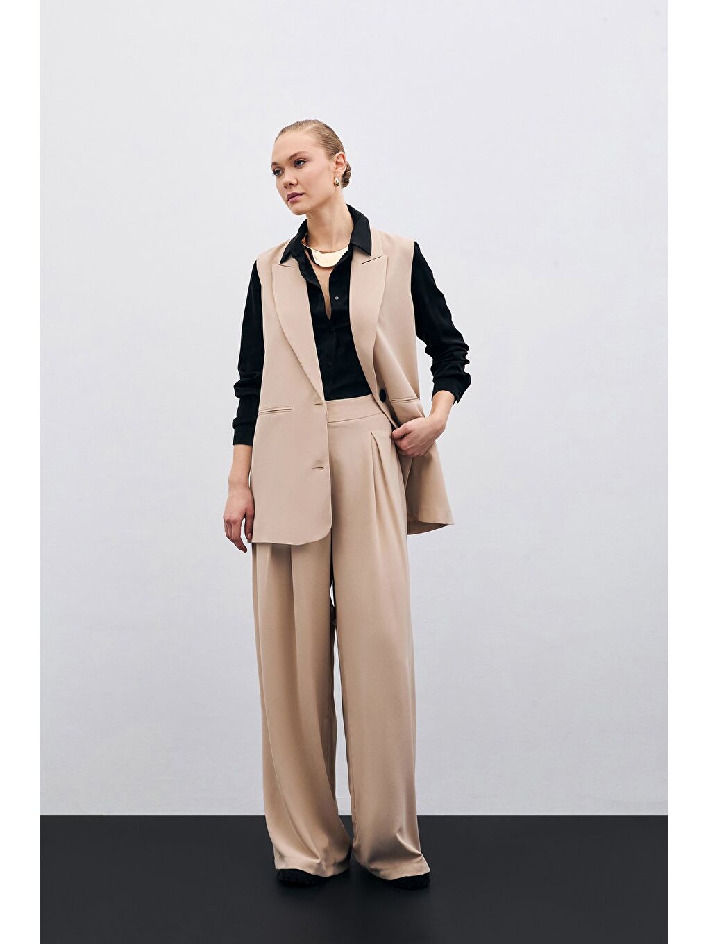 Yüksek Bel Bol Paça Pantolon - Bej-1